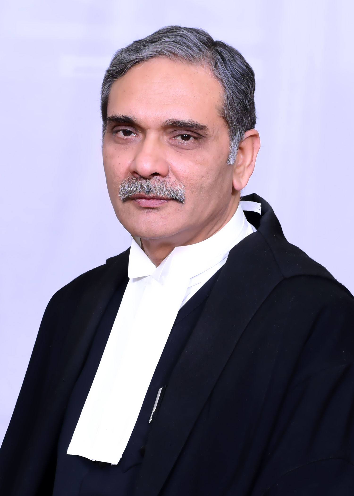 Hon’ble Mr. Justice Anjani Kumar Mishra 