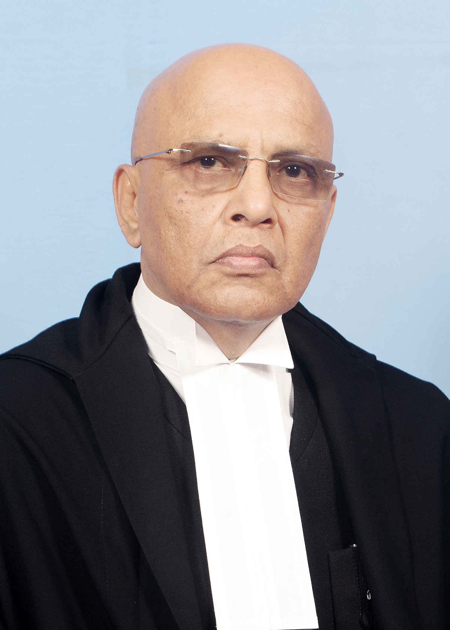 Hon’ble Mr. Justice Ashwani Kumar Singh 