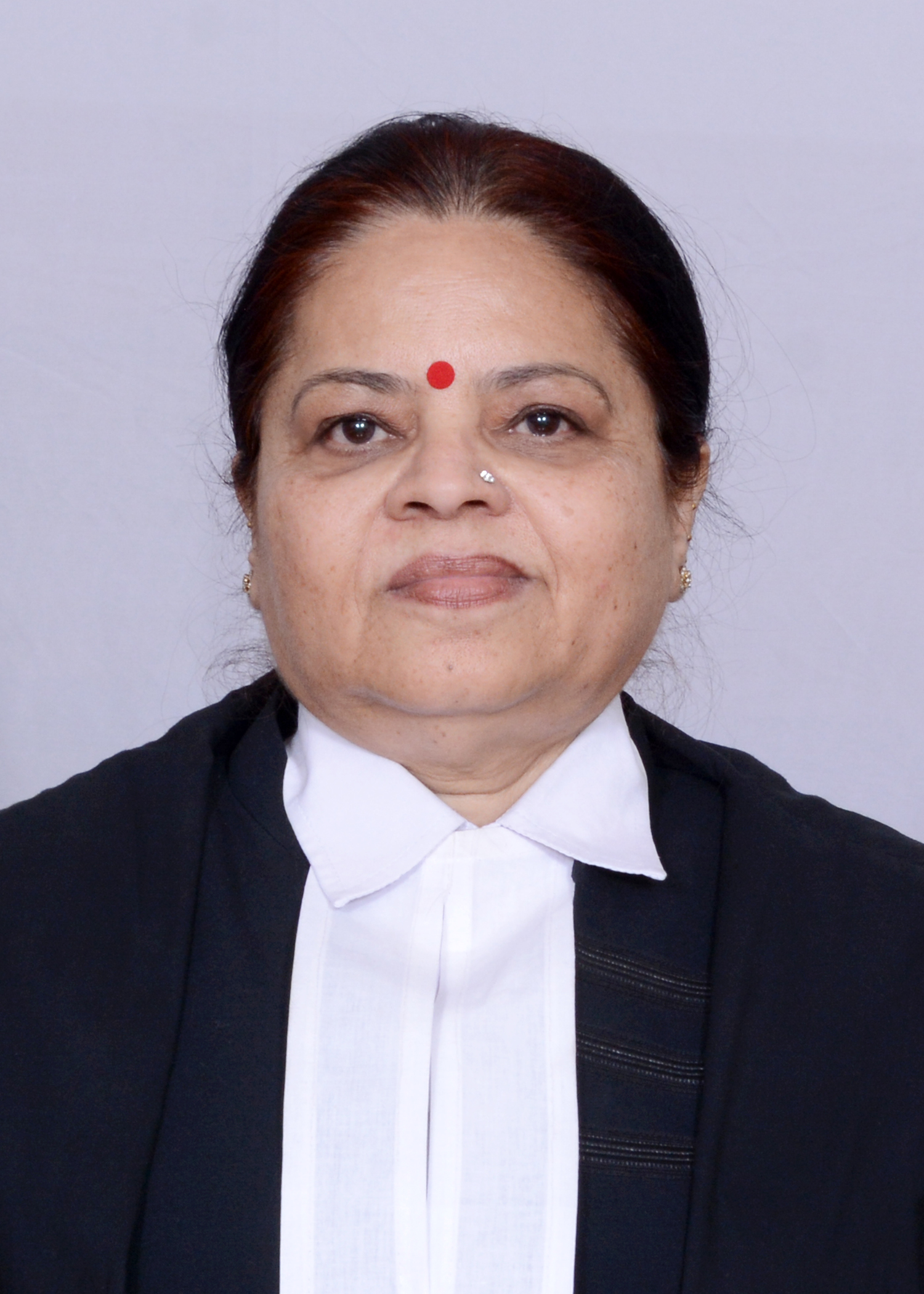 Hon’ble Mrs. Justice Ranjana Pandya 